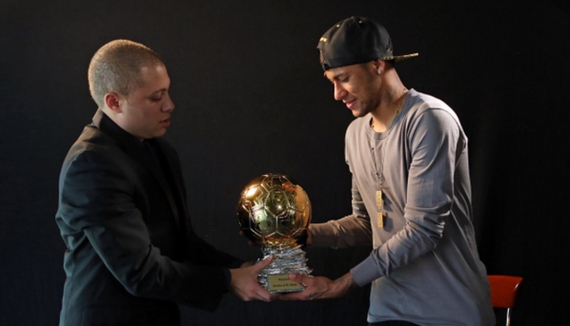 意媒：罗马在持续推动拉斯帕多里、齐尔克泽以及迪萨西的转会（罗马持续推进拉斯帕多里、齐尔克泽与迪萨西的引援谈判）