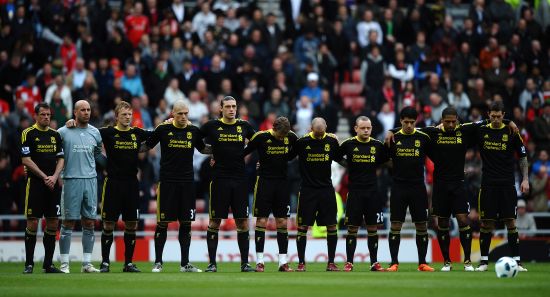 我们的防守轮转策略：从糟糕到卓越的转变（防守轮转升级之路：从低效到卓越）