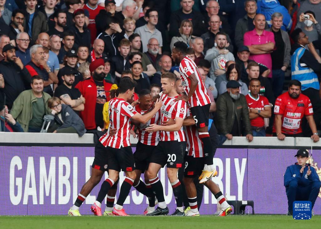 斯帕莱蒂：总体来说对球队满意；库普梅纳斯的表现帮了我大忙（斯帕莱蒂：对球队整体表现满意，库普梅纳斯的发挥给予我极大帮助）