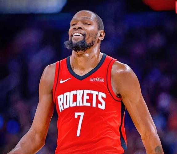 记者：阿根廷国家队已征召凯文-麦卡利斯特（记者称阿根廷国家队已召入凯文-麦卡利斯特）